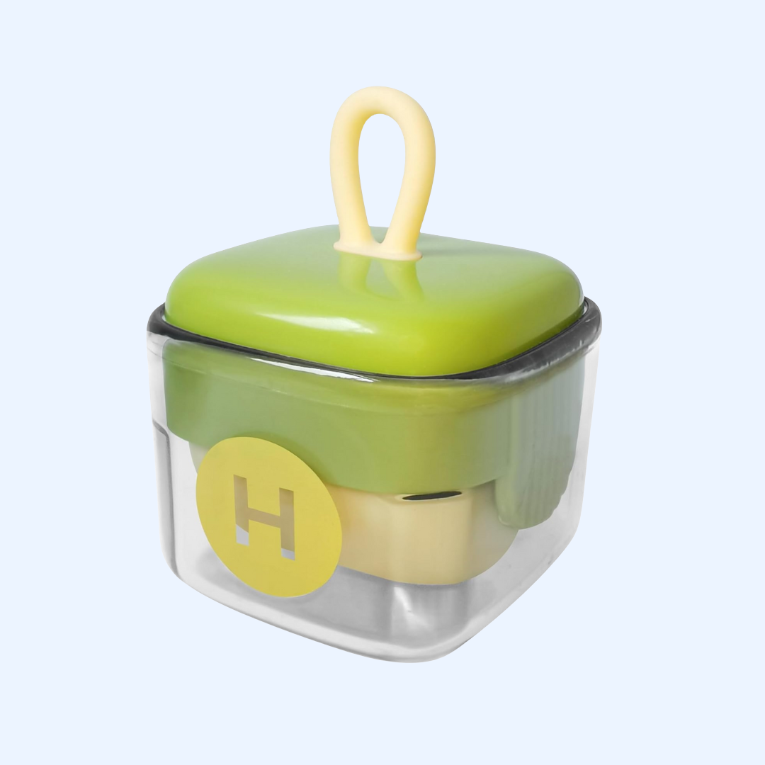 PurseRoller™ — Mini Reusable Lint Roller