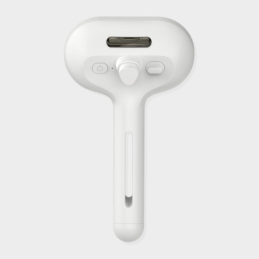 The FreshFur™ Mist Brush